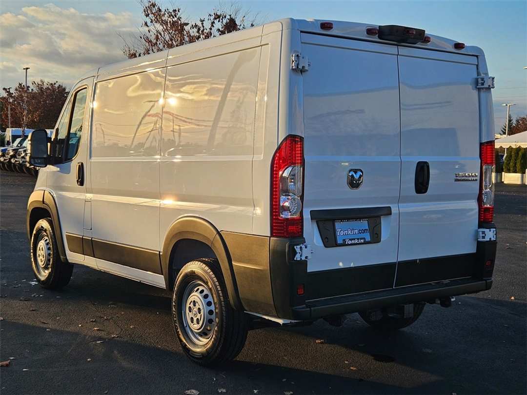 2026 Ram Promaster 1500 Low Roof - Image 4