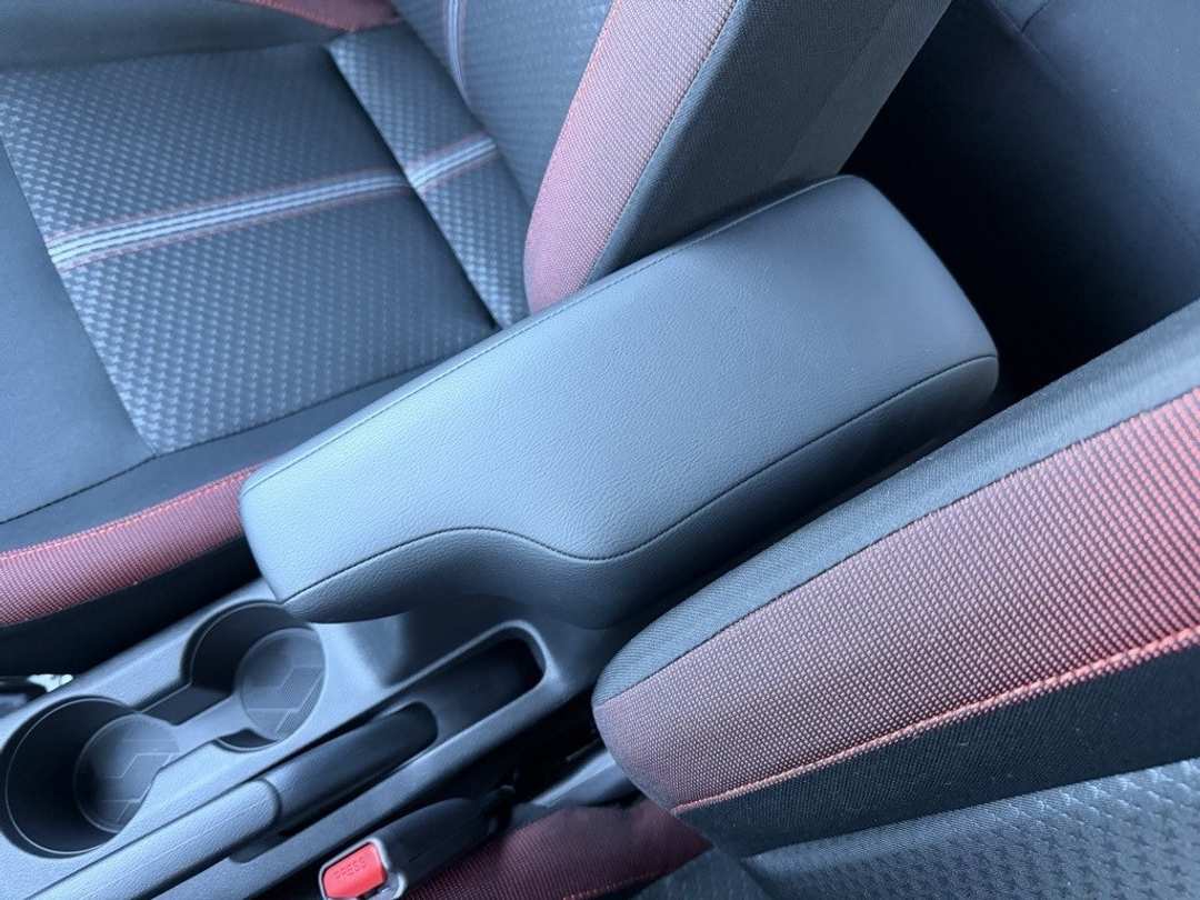 2025 Nissan Versa 1.6 SR - Image 24