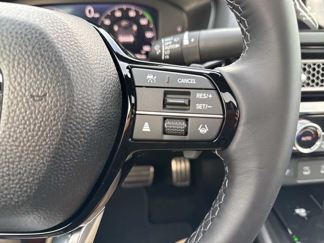 2026 Honda Civic Sport Touring - Image 23