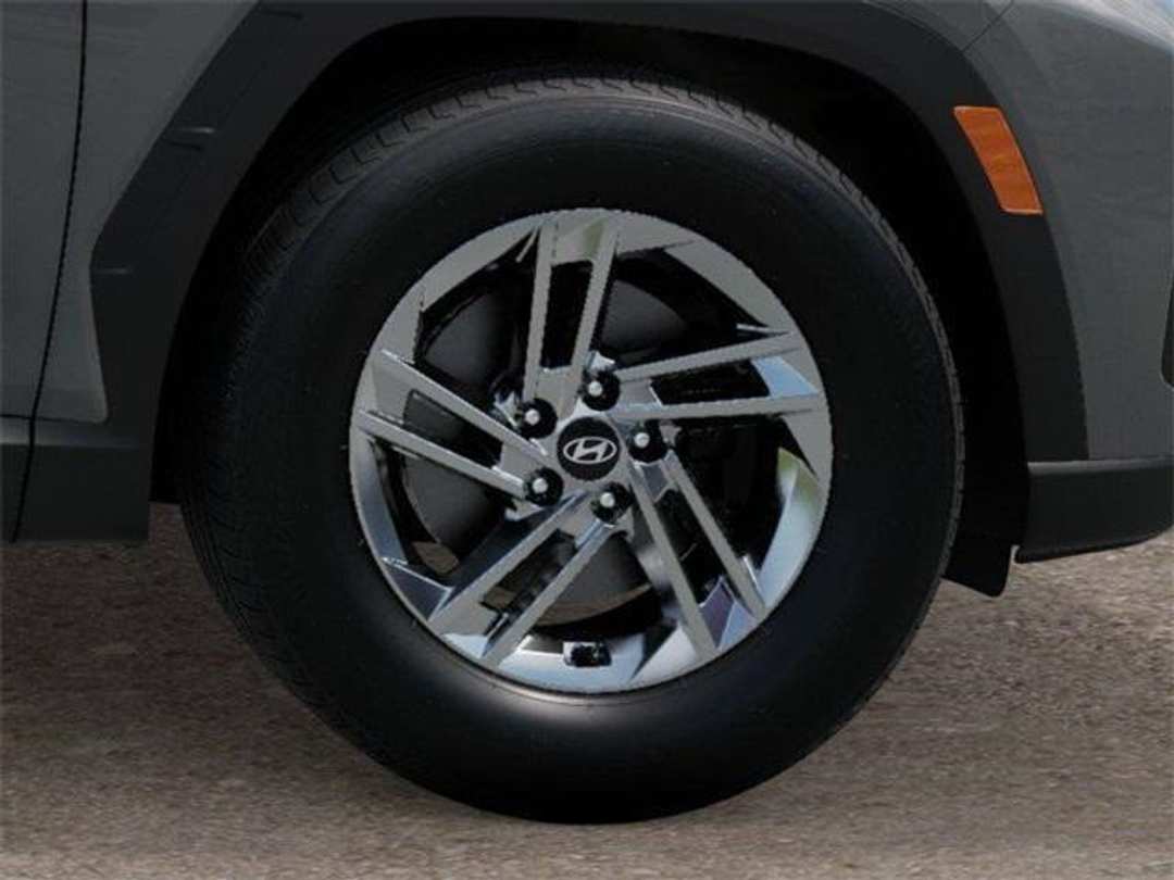 2026 Hyundai Tucson SE - Image 8