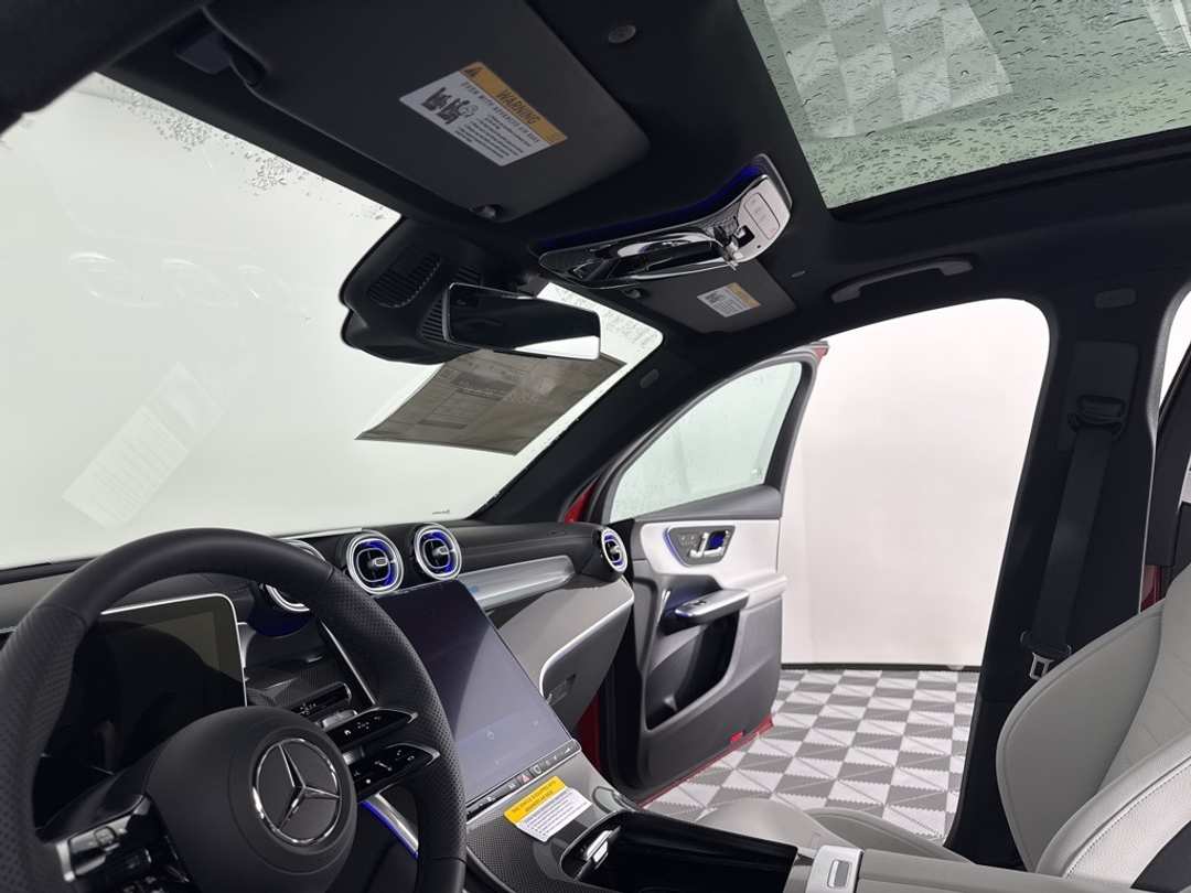2026 Mercedes-Benz GLC GLC 300 - Image 27