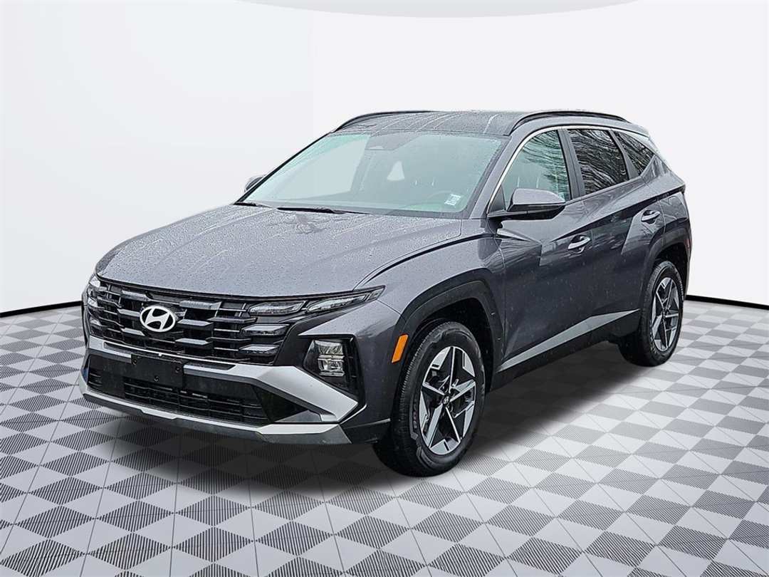 2025 Hyundai Tucson SEL Convenience - Image 2