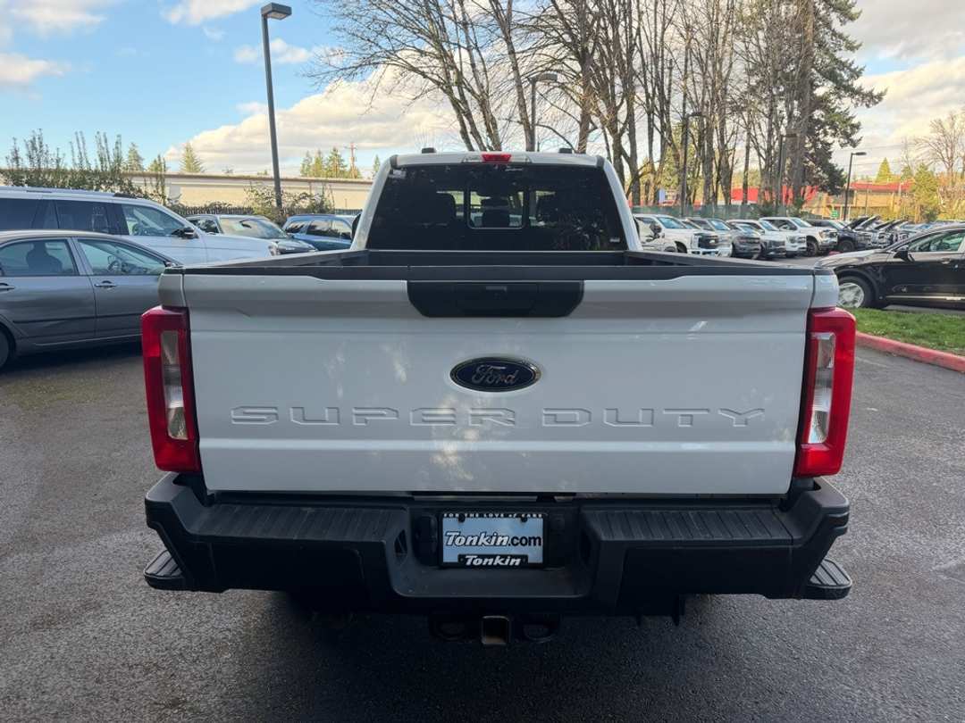 2024 Ford F-350Sd XL - Image 6