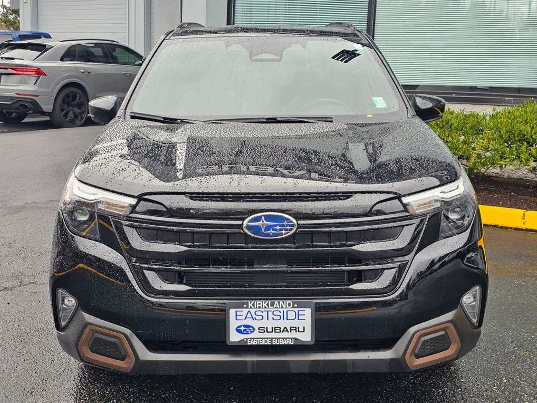 2025 Subaru Forester Sport - Image 2