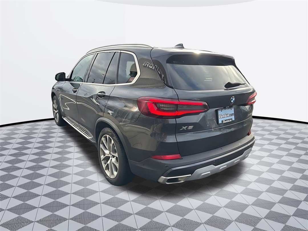 2023 BMW X5 xDrive40i - Image 5