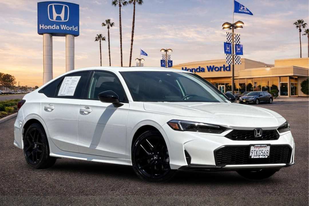 2025 Honda Civic Sport - Image 2