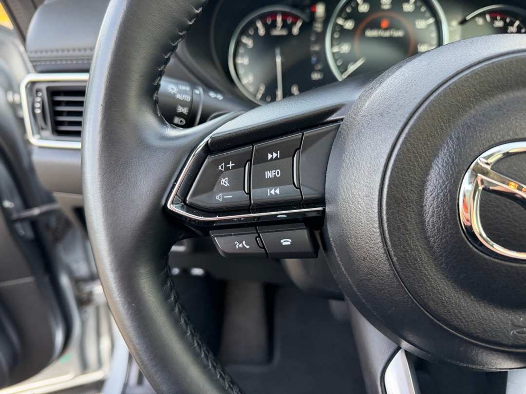 2023 MAZDA CX-5 2.5 S Premium Package - Image 18