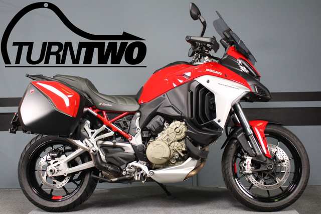 2022 Ducati Multistrada V4 S Travel & Radar