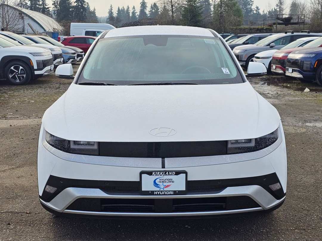 2026 Hyundai Ioniq 5 SEL - Image 2