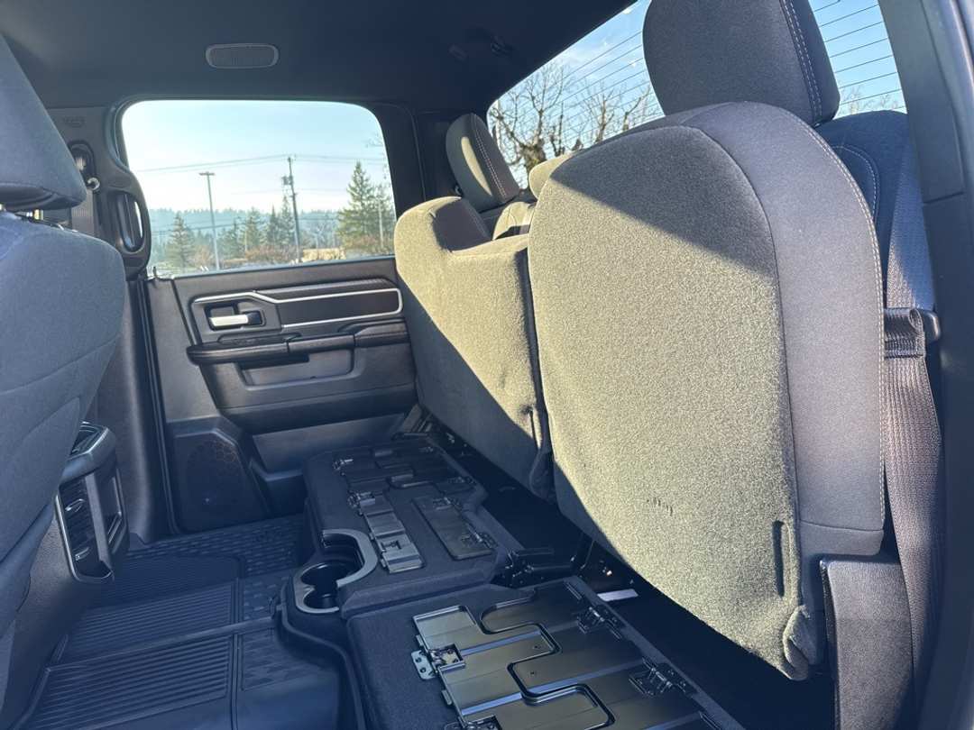 2026 Ram 2500 Big Horn - Image 28