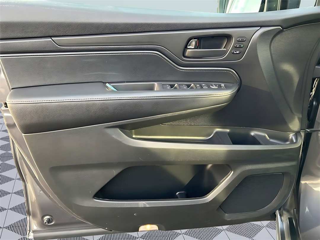 2024 Honda Odyssey EXL - Image 22