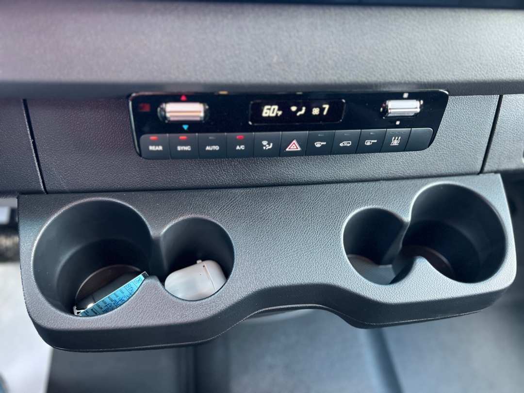 2025 Mercedes-Benz Sprinter 2500 Passenger 170 WB - Image 29