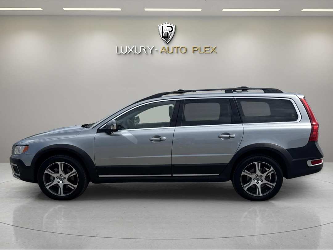 2013 Volvo Xc70T6 Premier Plus T6 PREMIER PLUS Plus 1 OWNER ONLY 73,000 MILES - Image 2