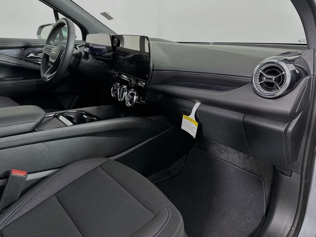 2026 Chevrolet Blazer Ev LT - Image 28