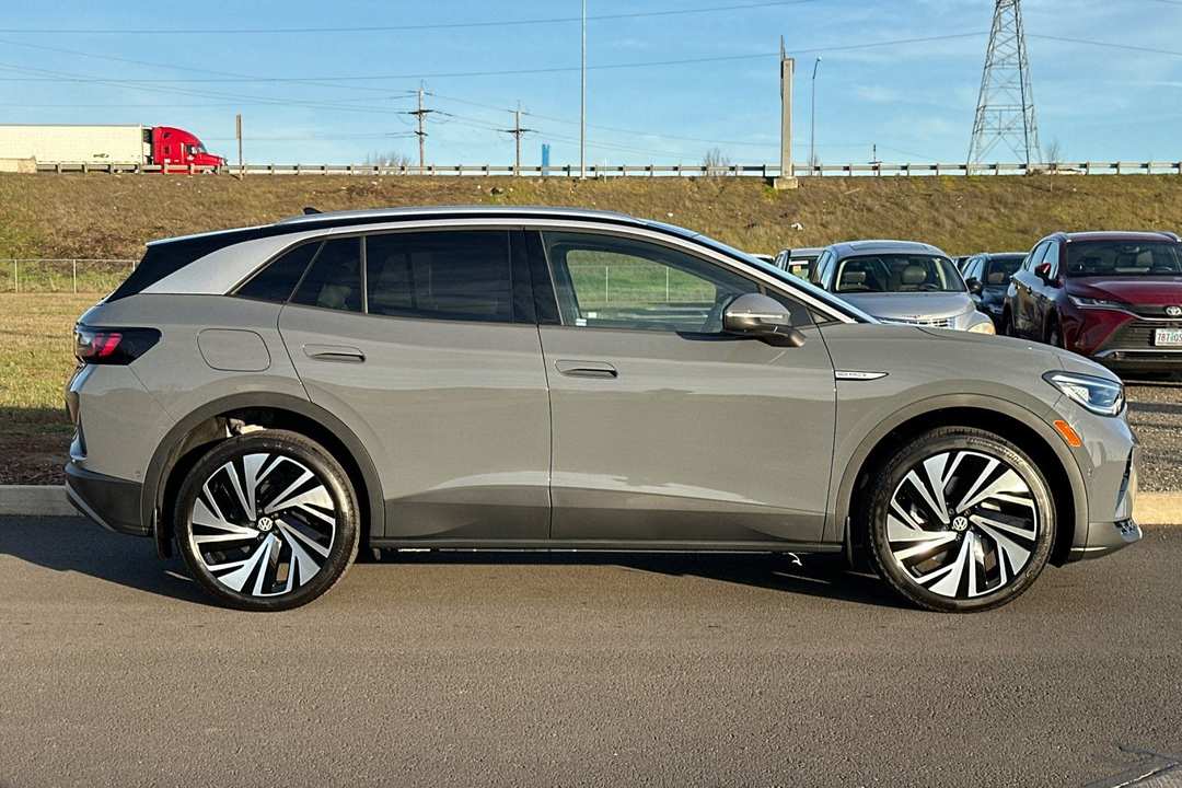 2026 Volkswagen Id.4 Pro S Plus - Image 2