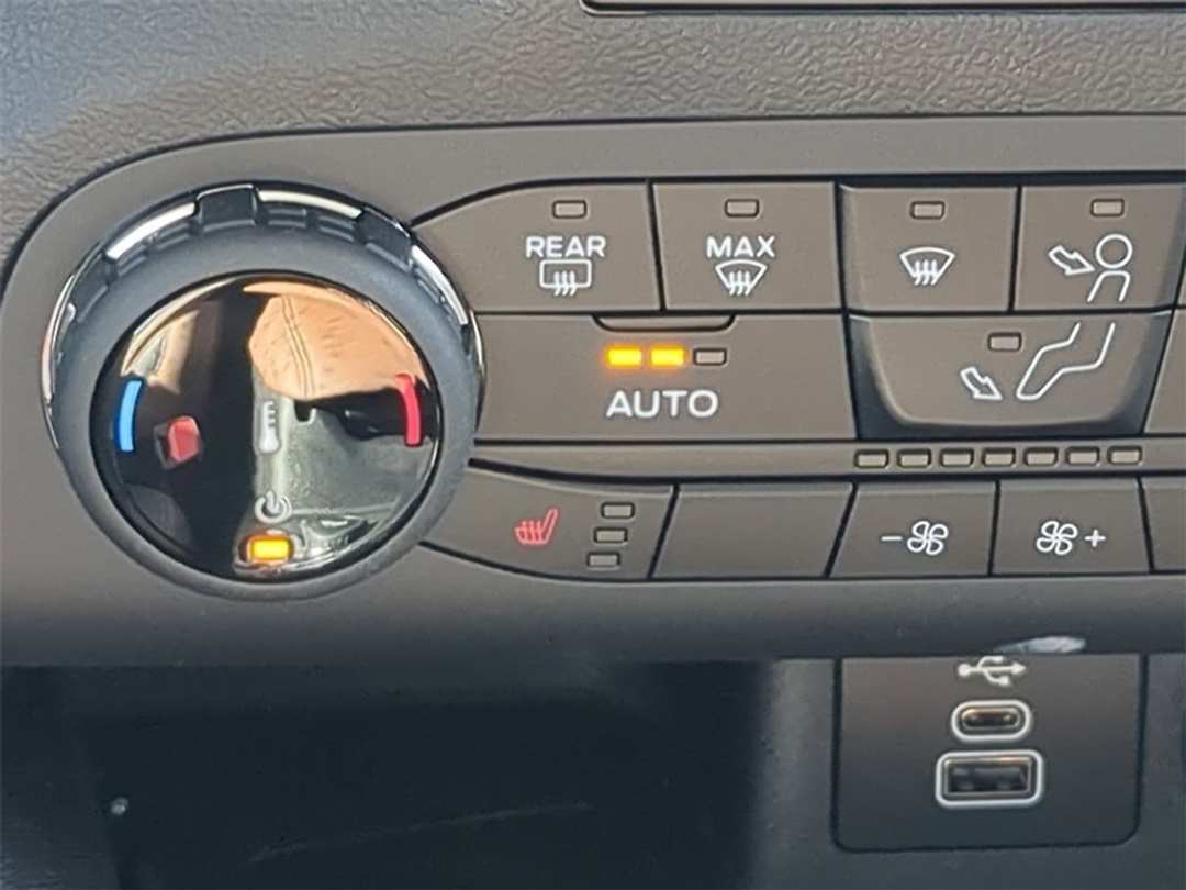 2024 Ford Bronco Sport Outer Banks - Image 22