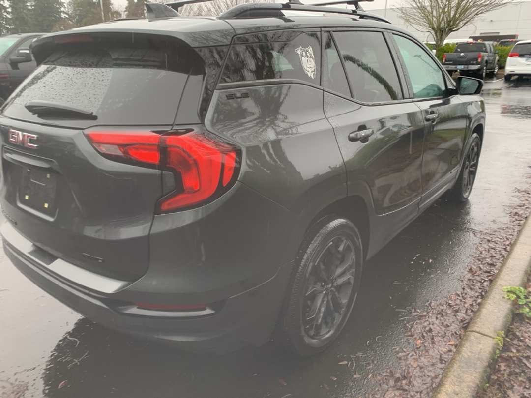 2021 GMC Terrain SLE - Image 4