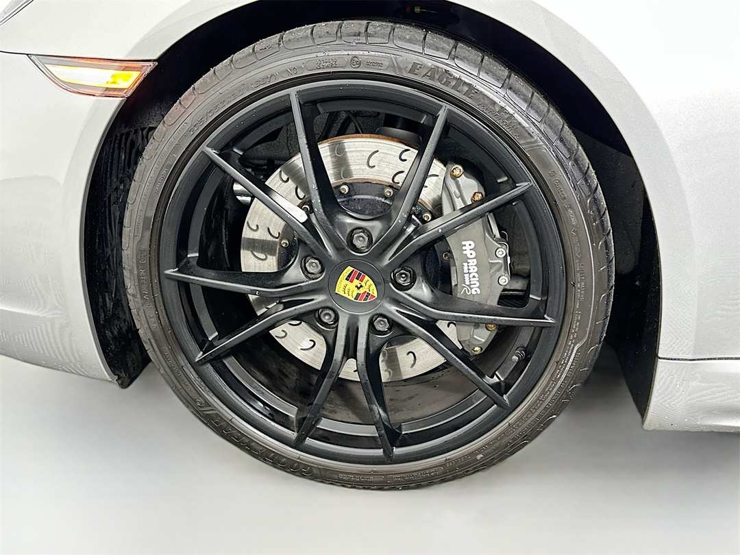 2018 Porsche 718 Cayman GTS - Image 30