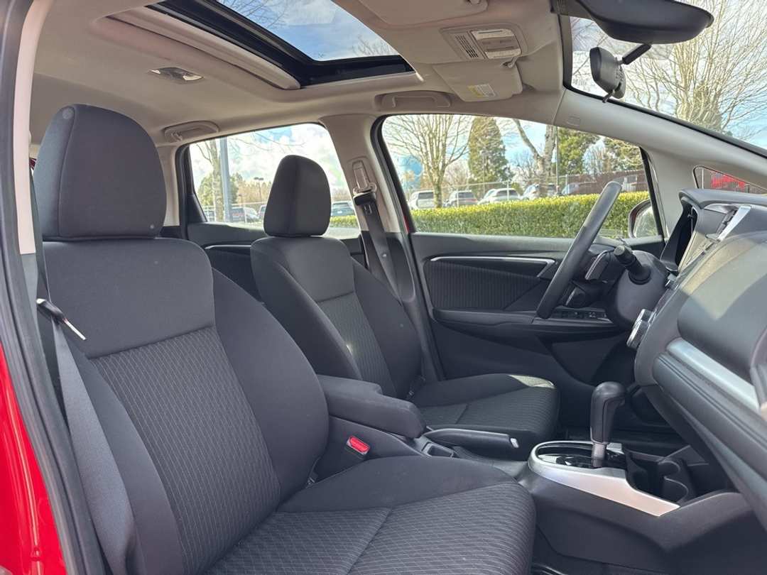 2018 Honda Fit EX - Image 25