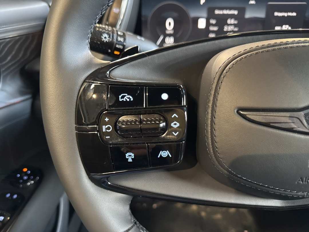 2026 Genesis G90 3.5T eSC - Image 33