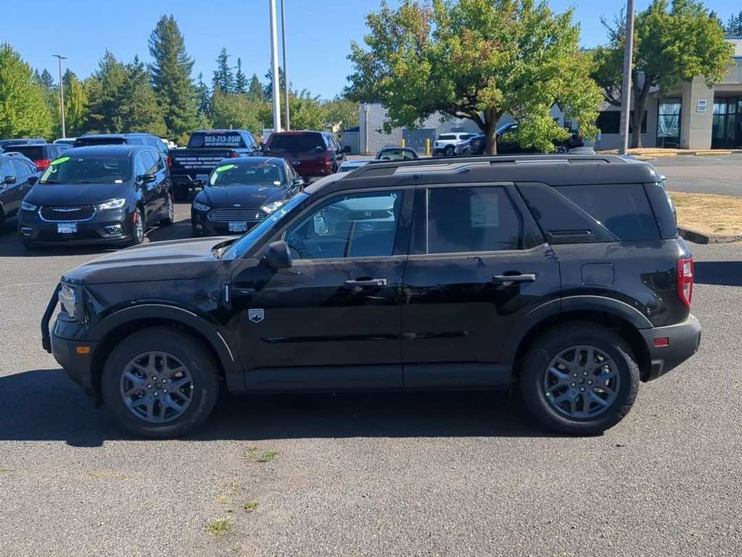 2025 Ford Bronco Sport Big Bend - Image 2