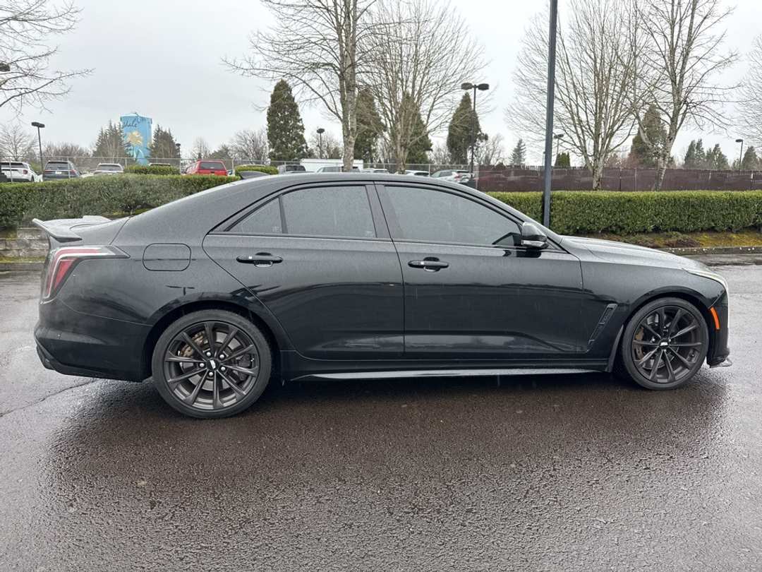 2022 Cadillac Ct4 VSeries - Image 8