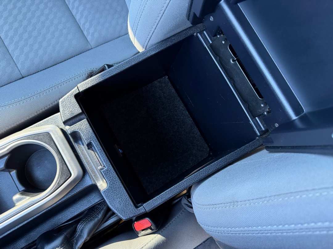 2021 Toyota Tacoma SR5 - Image 27