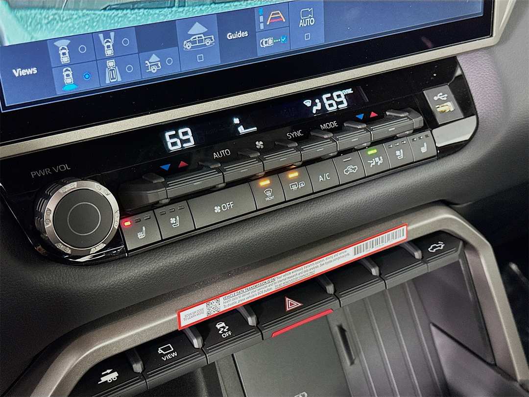 2026 Toyota Tundra Limited - Image 16