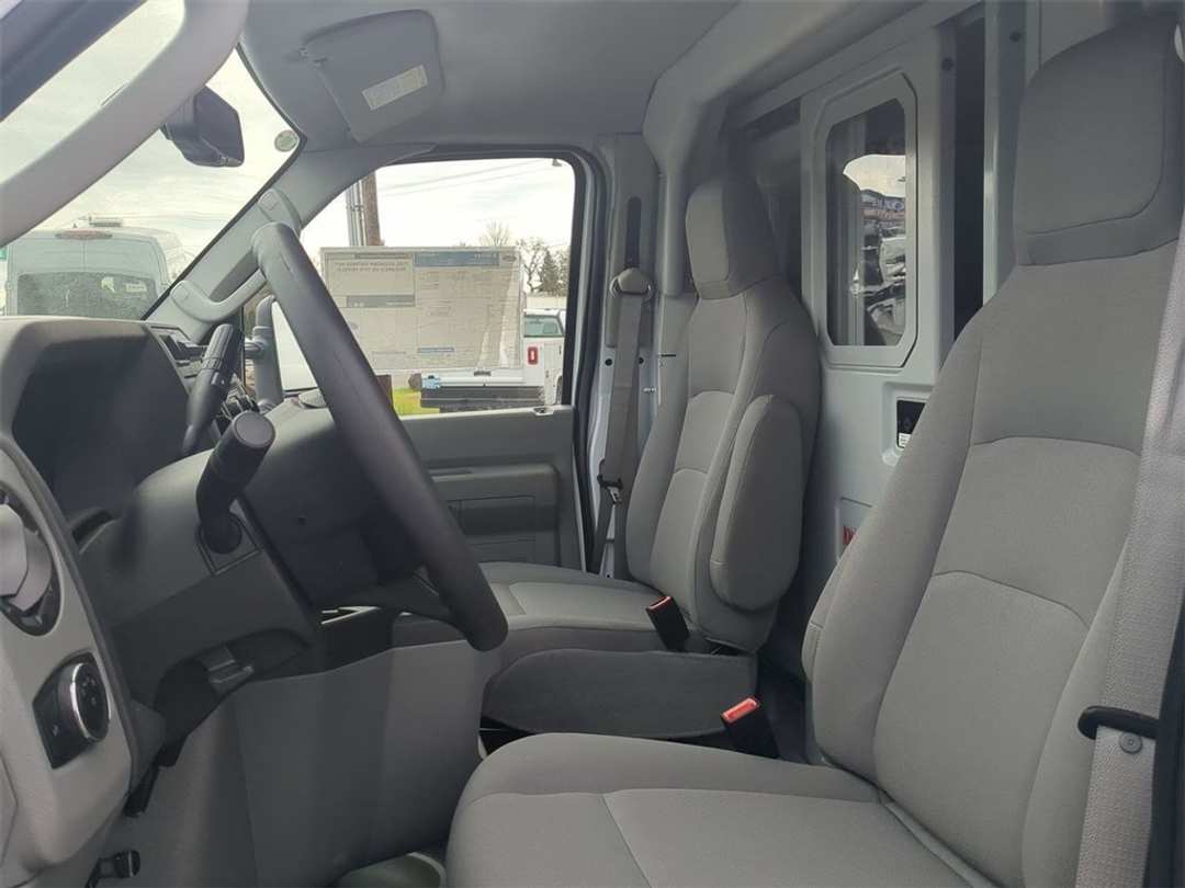 2024 Ford E-350sd Base - Image 12