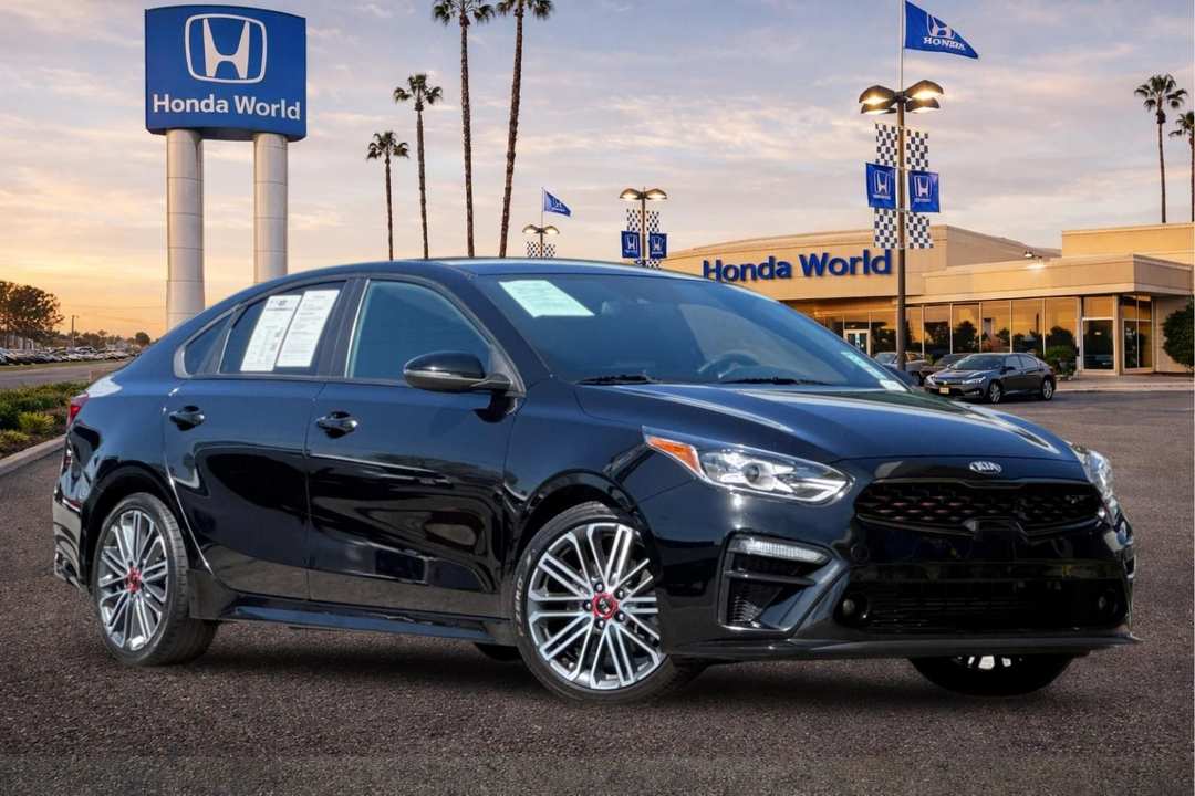 2021 Kia Forte GT - Image 2