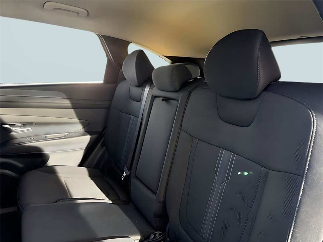 2026 Hyundai Tucson SEL - Image 29