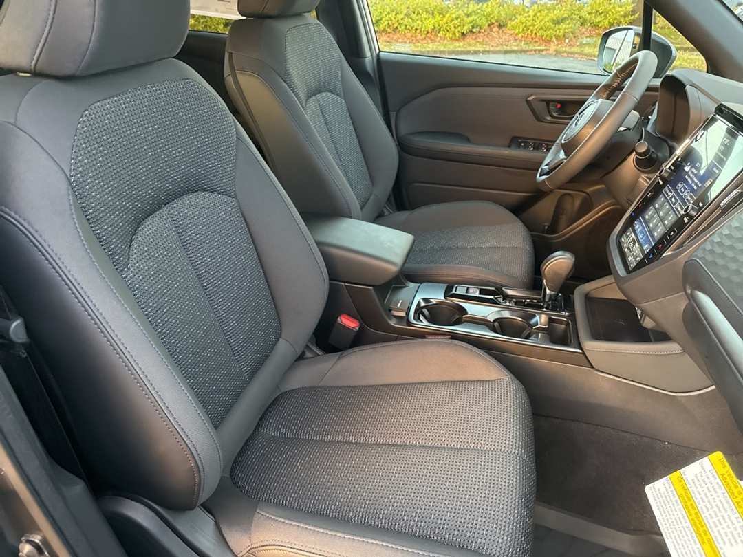 2026 Subaru Forester Premium - Image 28