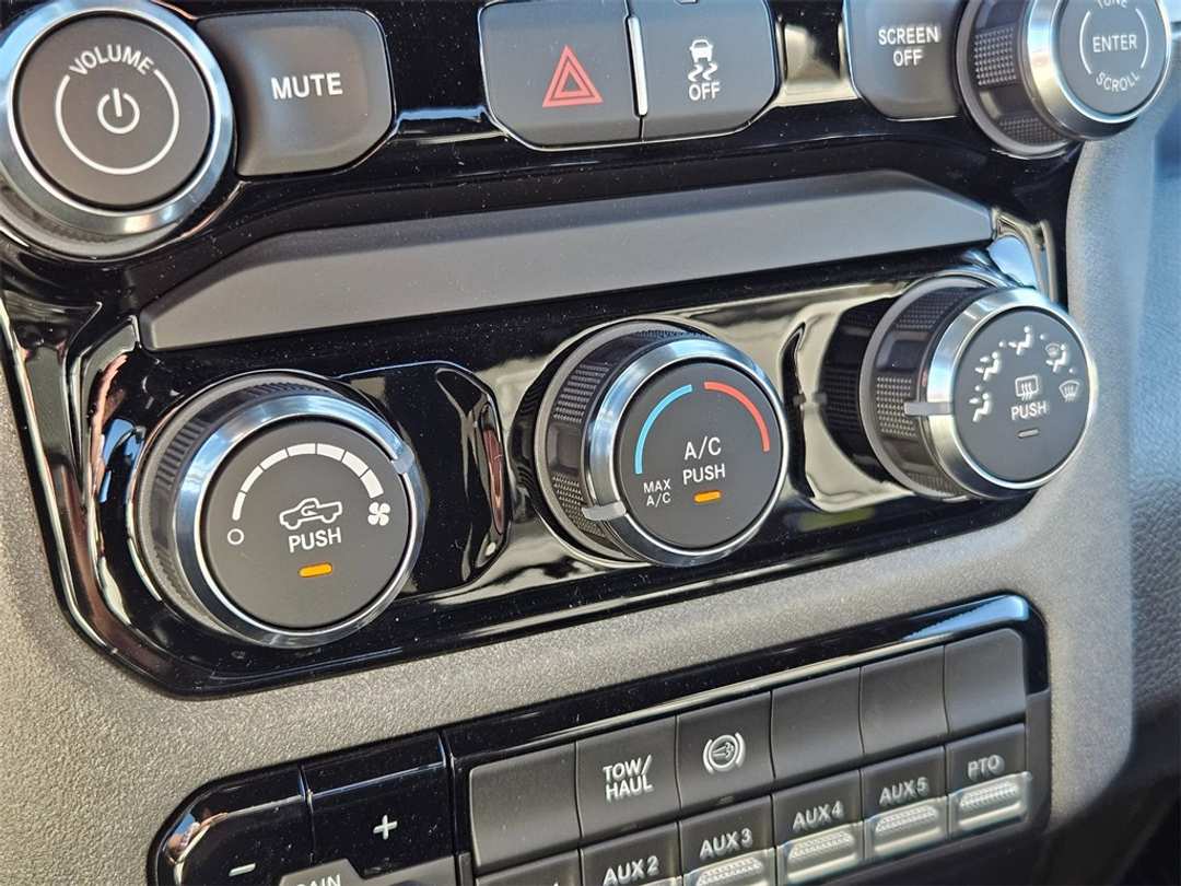 2026 Ram 5500Hd Tradesman - Image 21