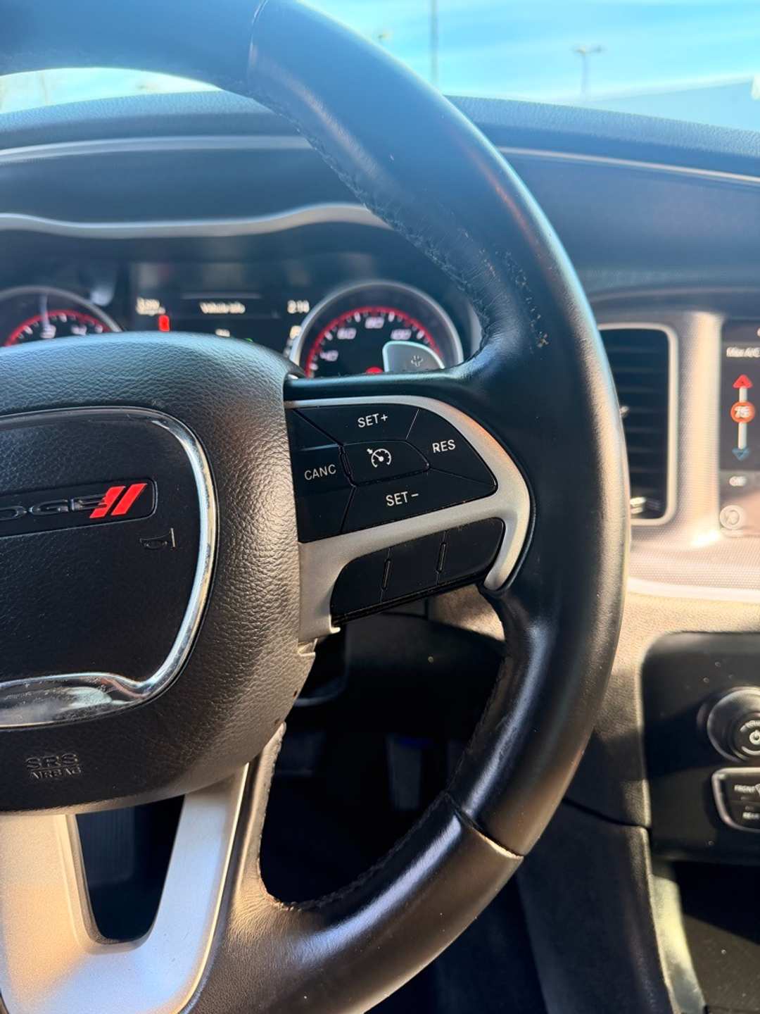 2017 Dodge Charger R/T - Image 30