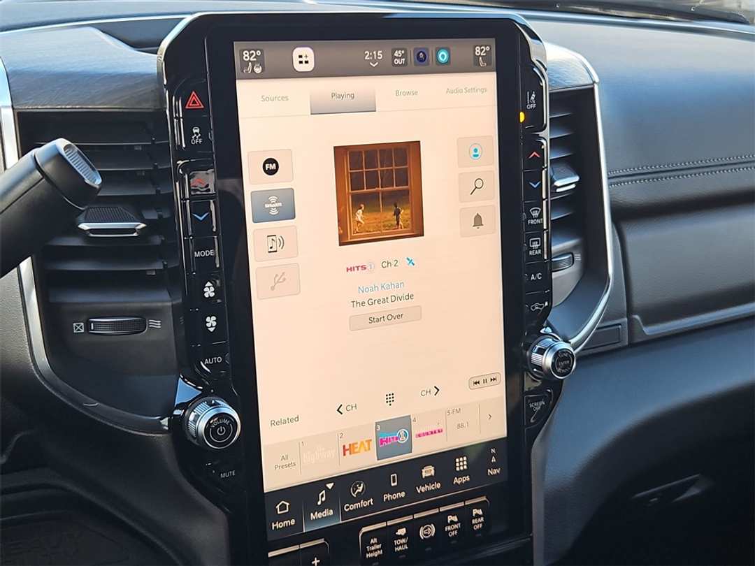 2026 Ram 3500 Laramie - Image 17