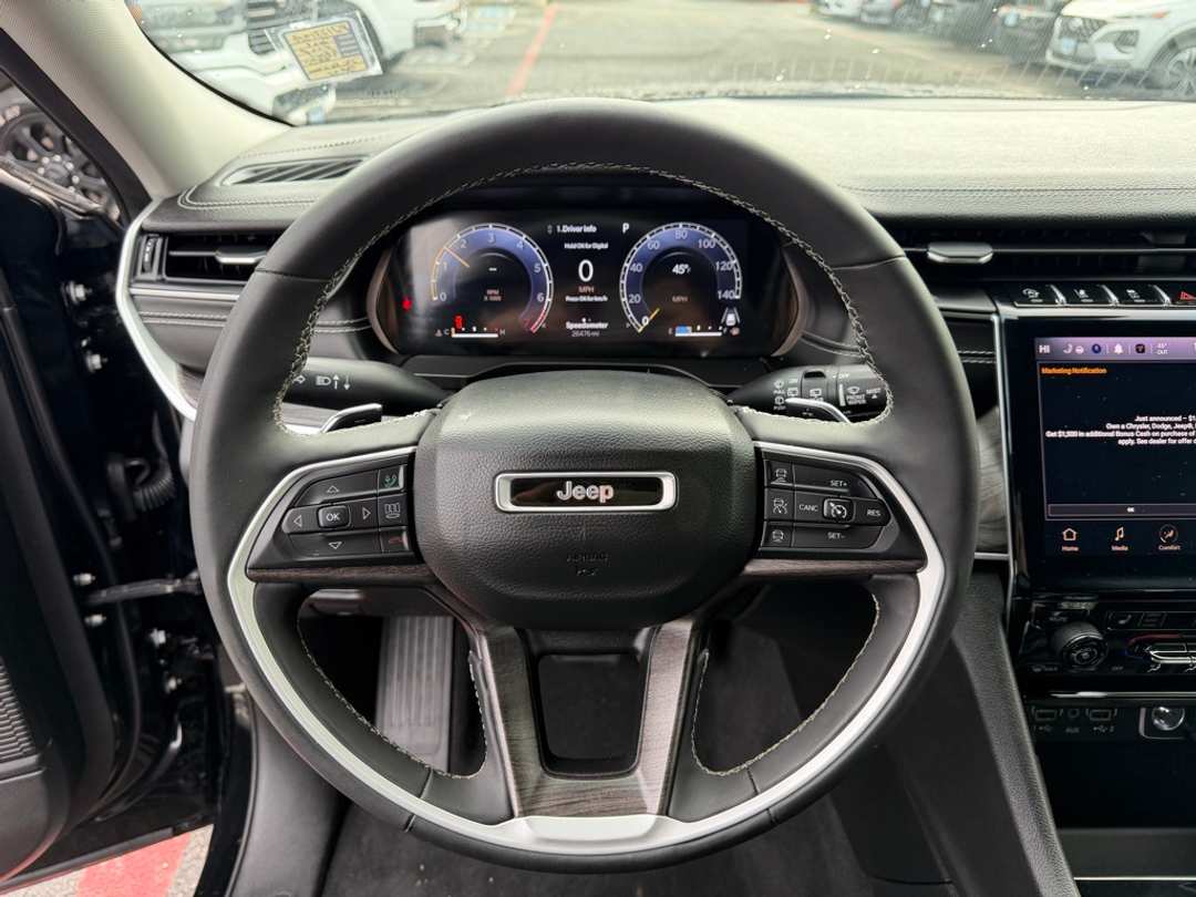 2023 Jeep Grand Cherokee Limited - Image 20