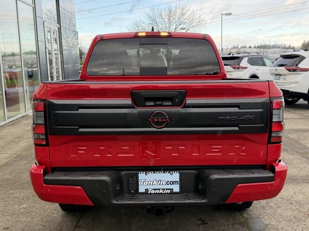2026 Nissan Frontier PRO4X - Image 6