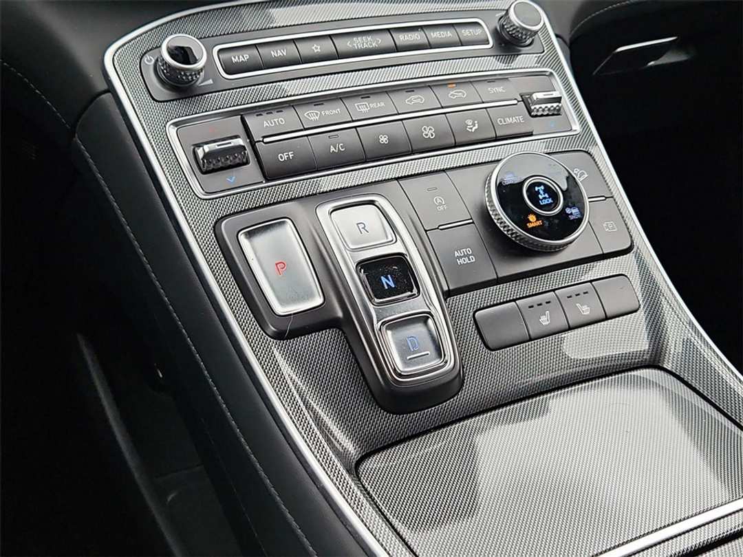 2023 Hyundai Santa Fe SEL - Image 20