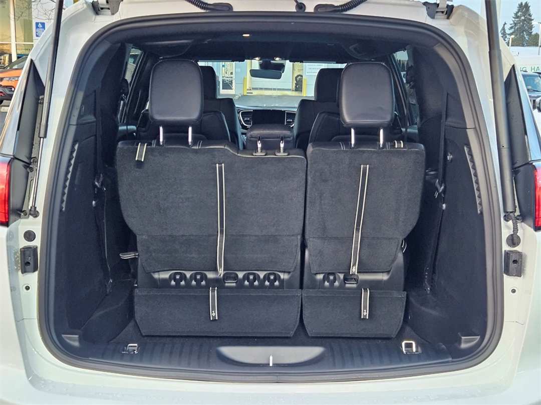 2026 Chrysler Voyager LX - Image 31