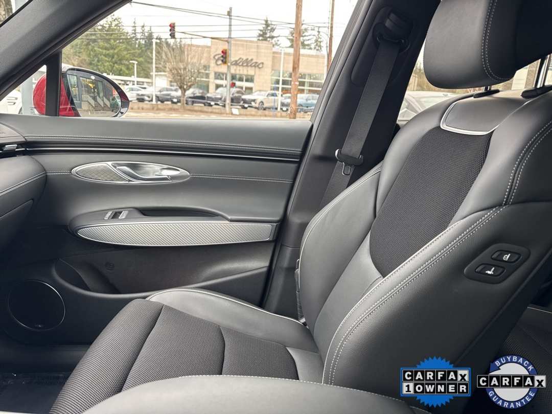 2025 Genesis Gv70 2.5T Sport Prestige - Image 32