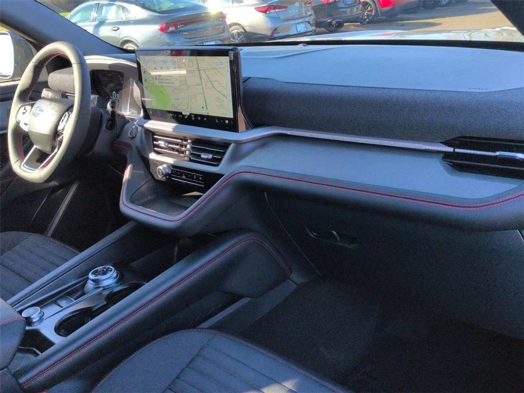 2026 Ford Explorer STLine - Image 33