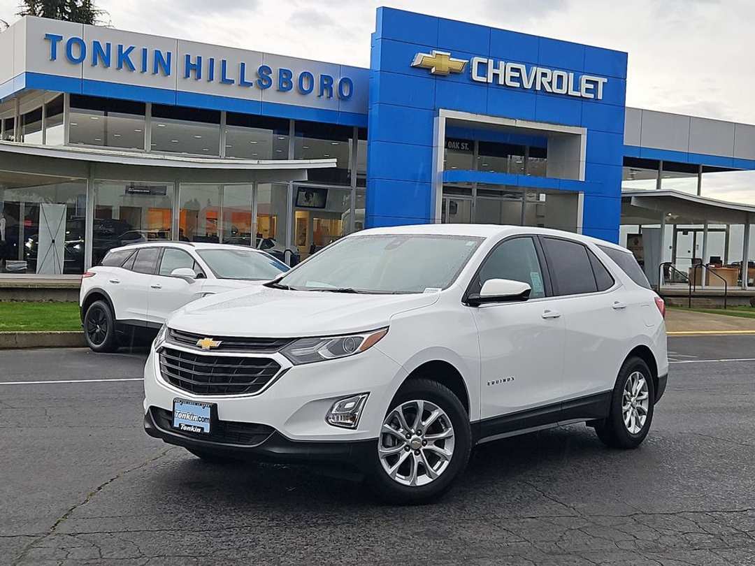 2020 Chevrolet Equinox LT - Image 2