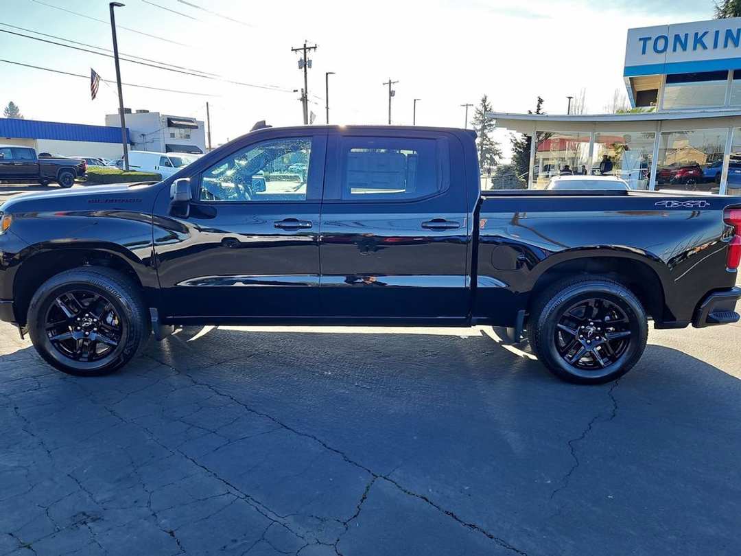 2026 Chevrolet Silverado 1500 RST - Image 3