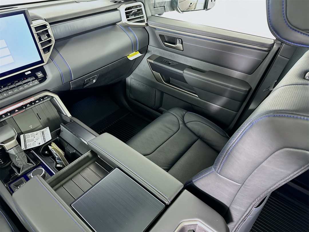 2026 Toyota Tundra Platinum - Image 24