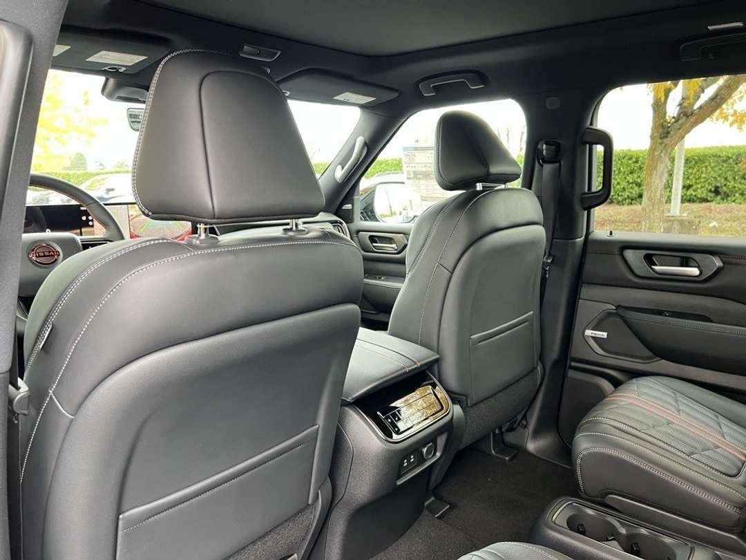 2026 Nissan Armada PRO4X - Image 29