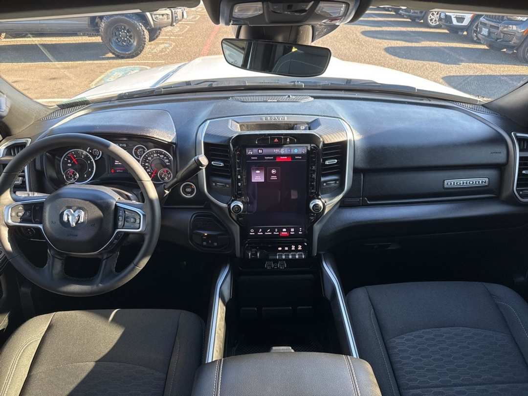 2025 Ram 2500 Big Horn - Image 22