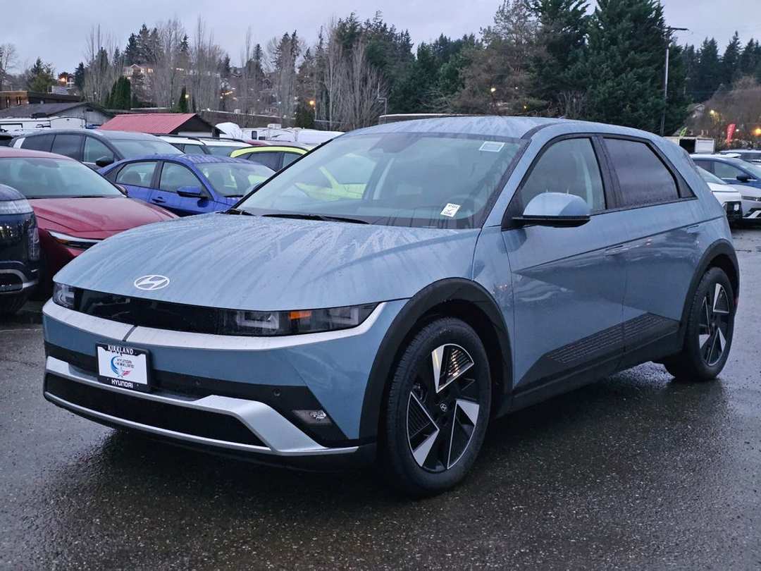 2026 Hyundai Ioniq 5 SEL - Image 3