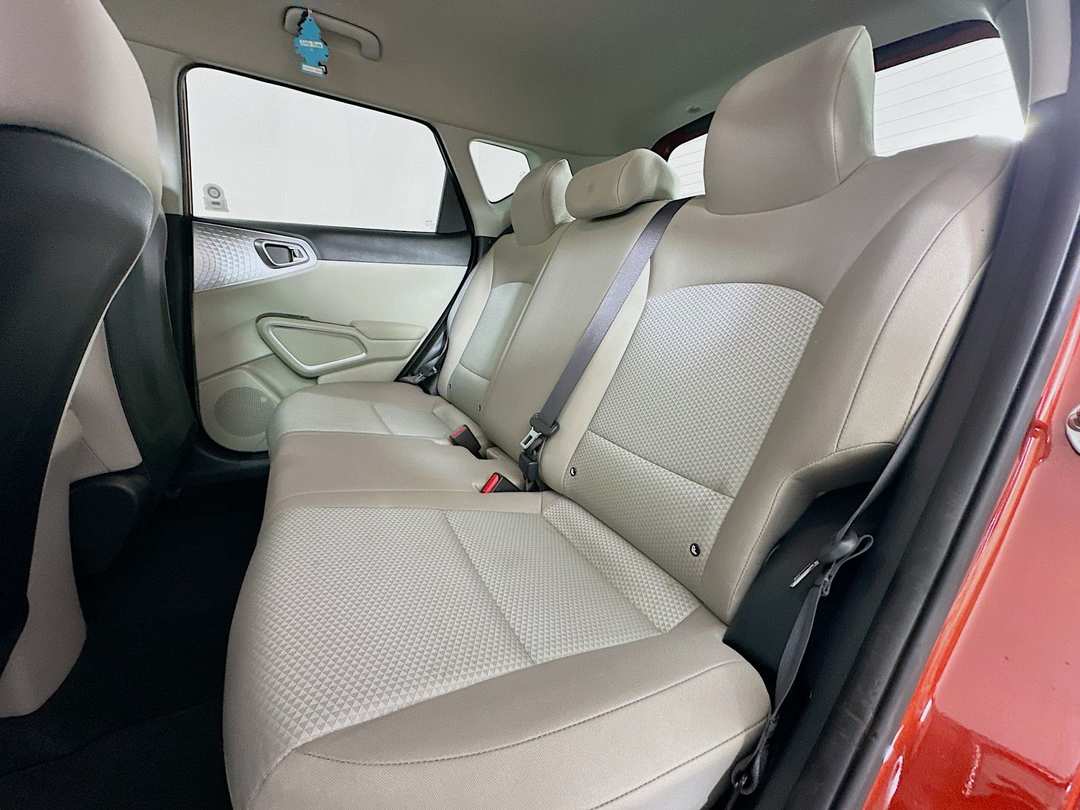 2020 Kia Soul LX - Image 23