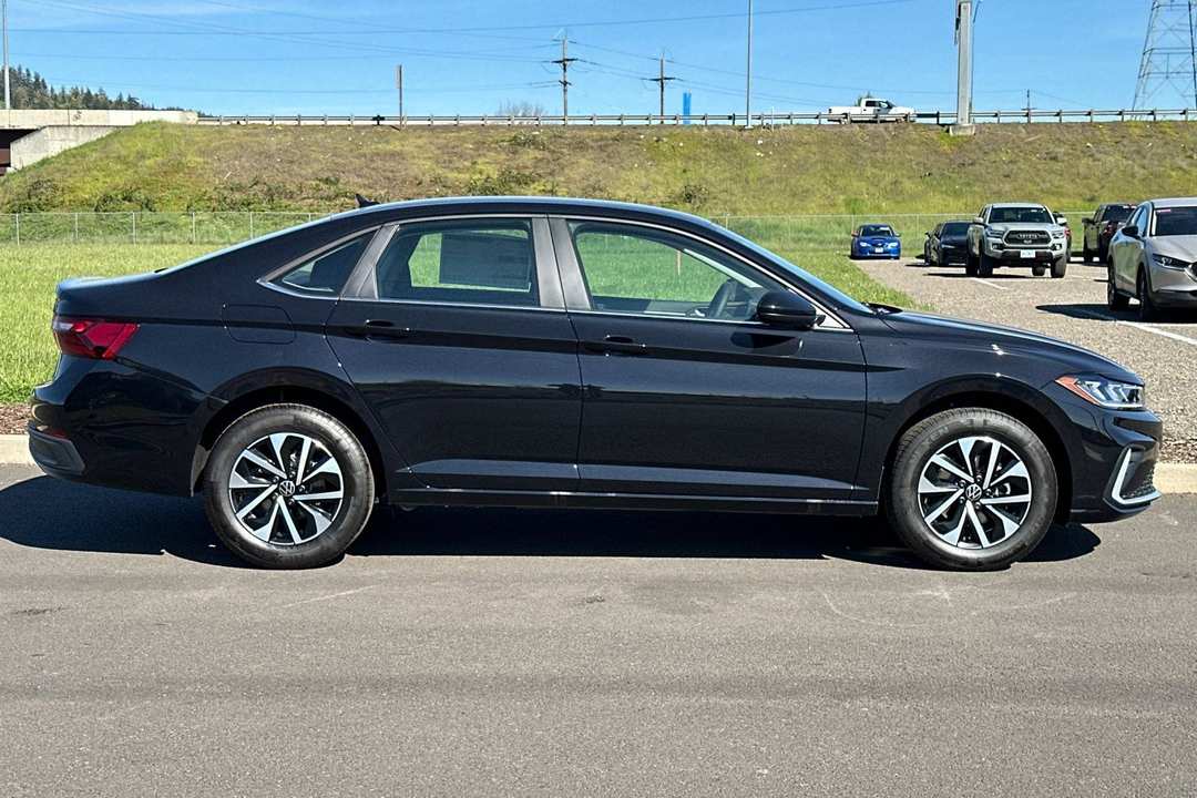 2026 Volkswagen Jetta 1.5T S - Image 2