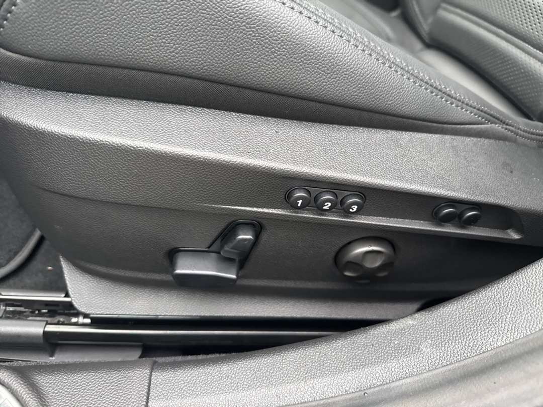 2026 Alfa Romeo Giulia Base - Image 12